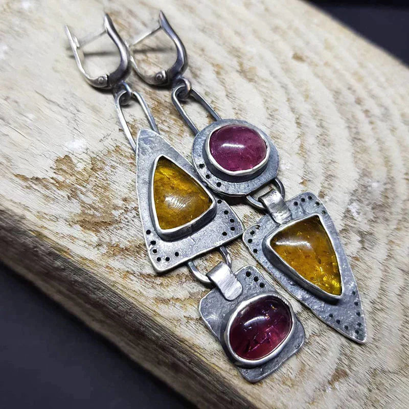 Chic - Vintage Triangle Earrings-Westeryn