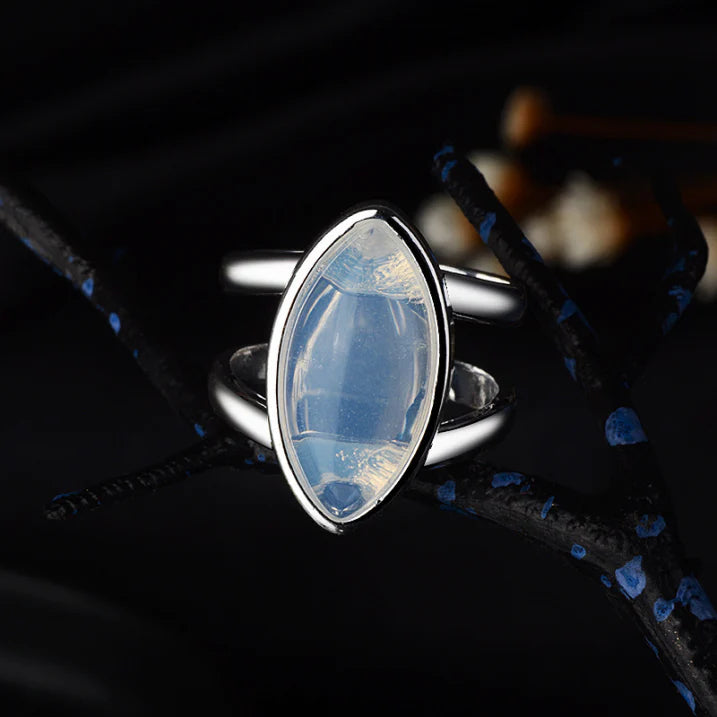 Christiane Moon Stone-Ring-Westeryn