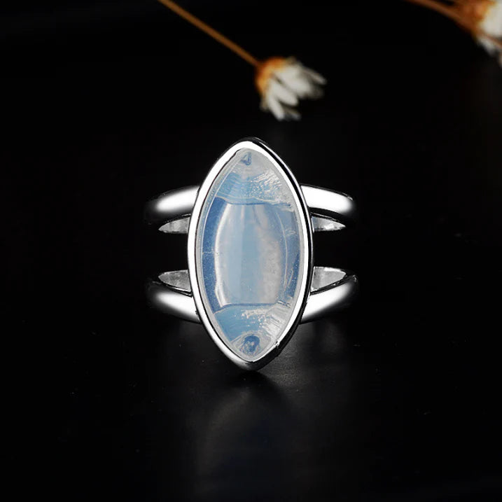 Christiane Moon Stone-Ring-Westeryn