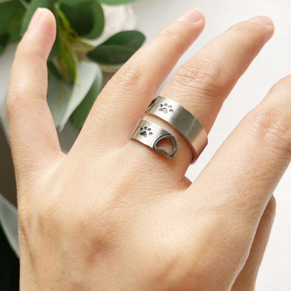 FAYAIE – Elegant Adjustable Paw & Heart Ring with Unique Twist Design Made of Durable Stainless Steel