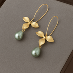 Erzulie | Earrings with Golden Leaf-Westeryn