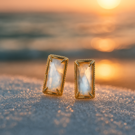 Riflessi di Luna – Golden earrings in 925 silver
