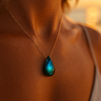 Lagoon | Necklace in labradorite-Westeryn