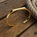 Coralia | Gold Line Bracelet-Westeryn