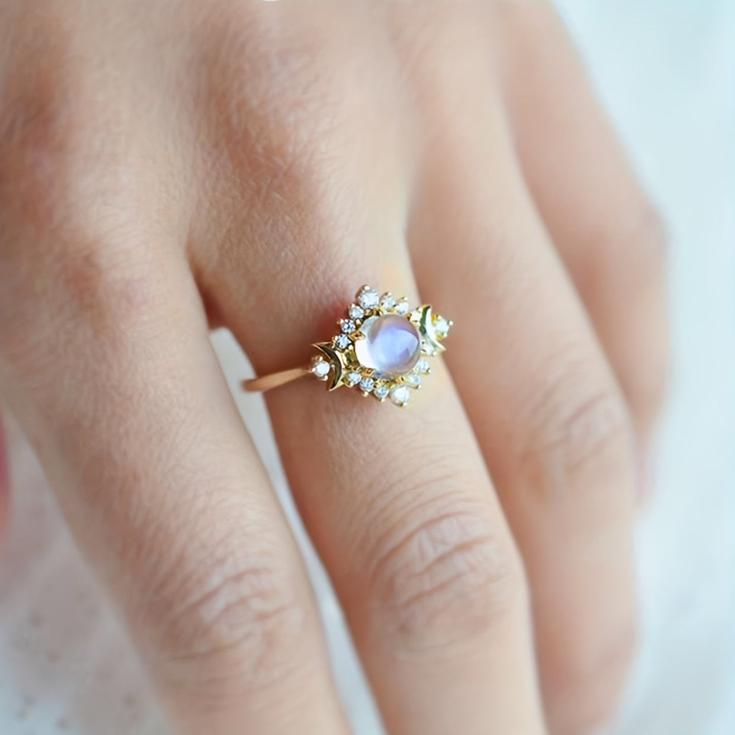 Lisbeth Moon Stone - Ring