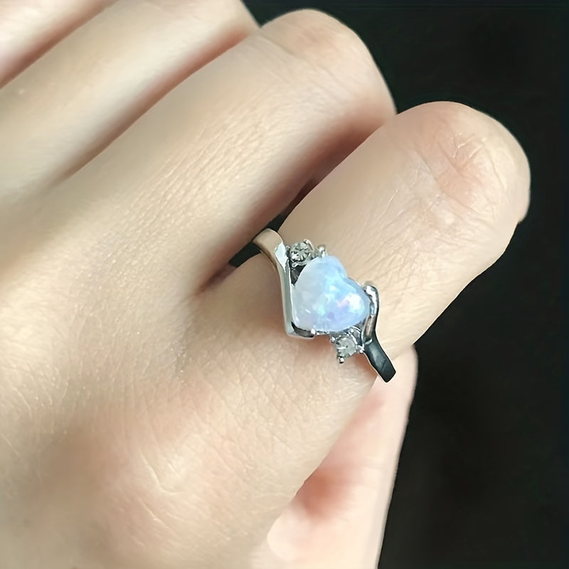 Estelle Moon Stone - Ring-Westeryn
