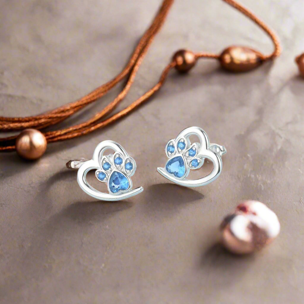 YANI – Heart Paw-Shaped Silver Earrings