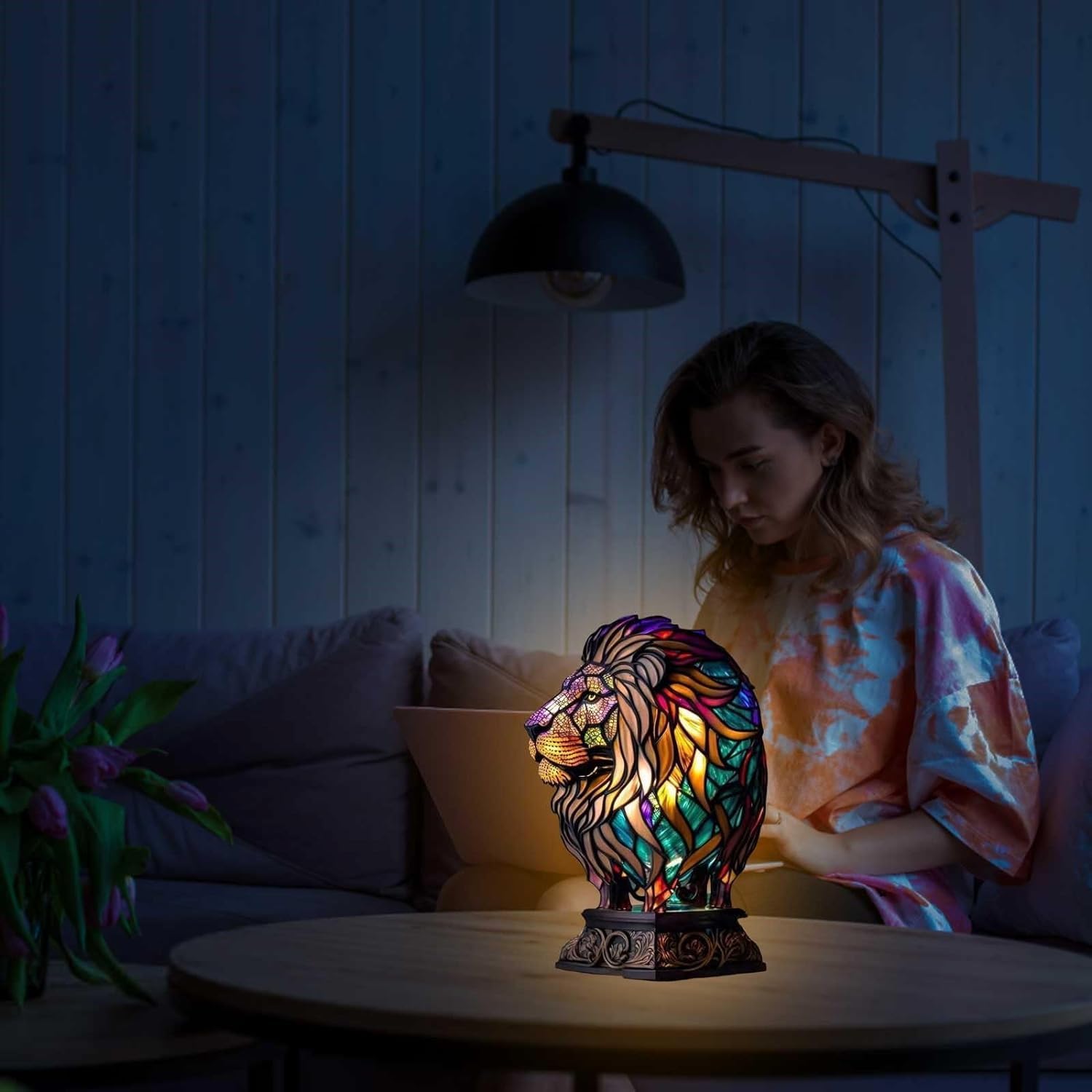 GlowLion - handcrafted lamp that makes hearts shine-Westeryn