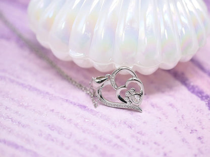 NAYLA – Elegant Paw & Heart Necklace made of fine 925 Sterling Silver with sparkling Zirconia