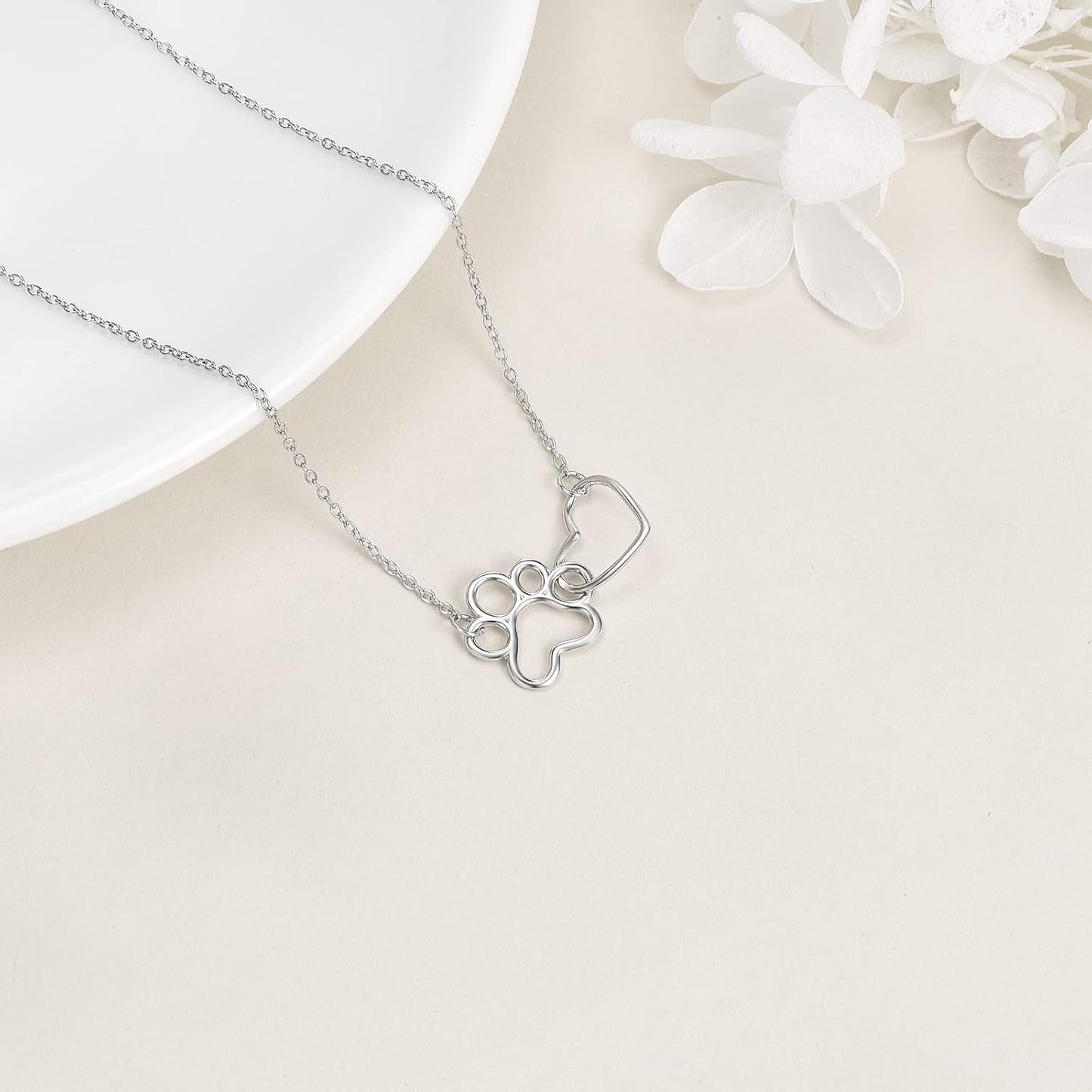 ILYA – Elegant Paw Necklace made of 925 Sterling Silver with Charming Heart Crystal Pendant