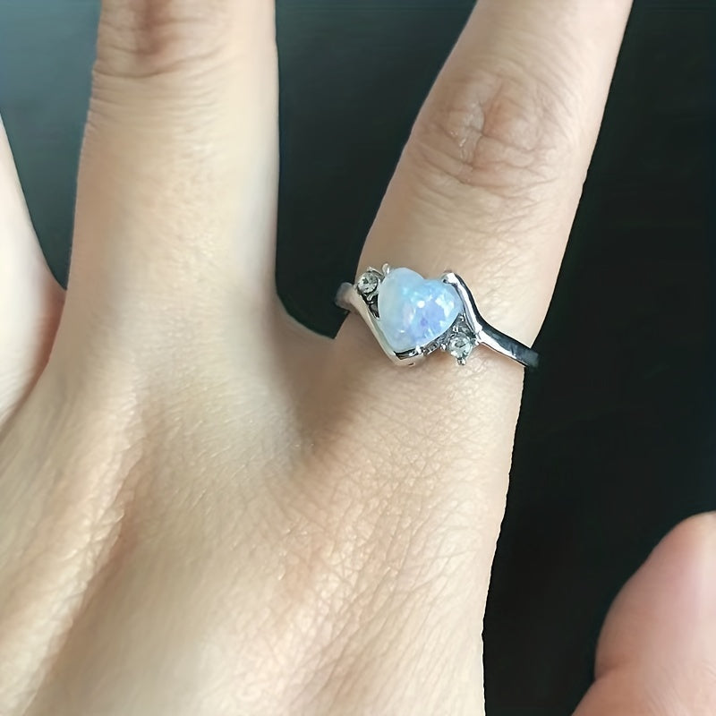 Estelle Moon Stone - Ring-Westeryn