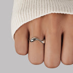 Waves - Minimalist Ring-Westeryn