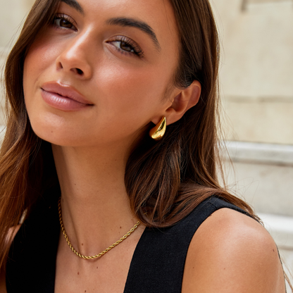 Ame Gold Drop-Shaped Earrings