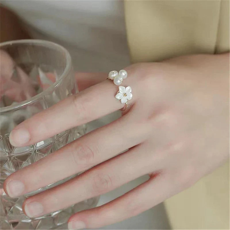 Adjustable Pearl Flower Ring in Gold