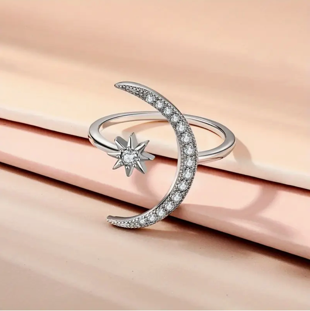 Moon & Star Diamond Ring in Silver-Westeryn