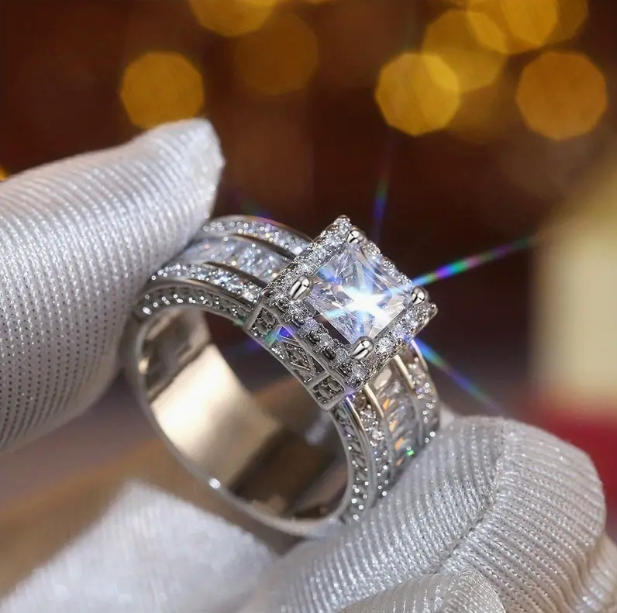 Halo Zirconia Diamond Ring-Westeryn