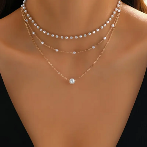 3-layer Pearl Necklace in Gold-Westeryn