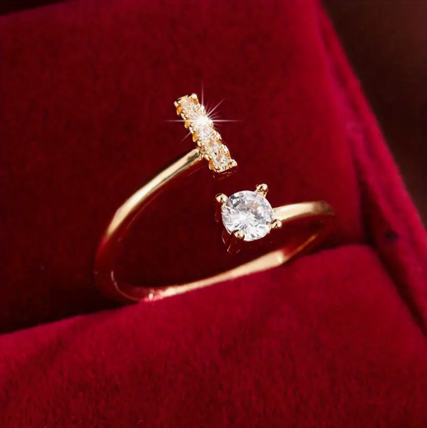 Elegant Letter Ring with Diamonds in Gold and Silver-Westeryn