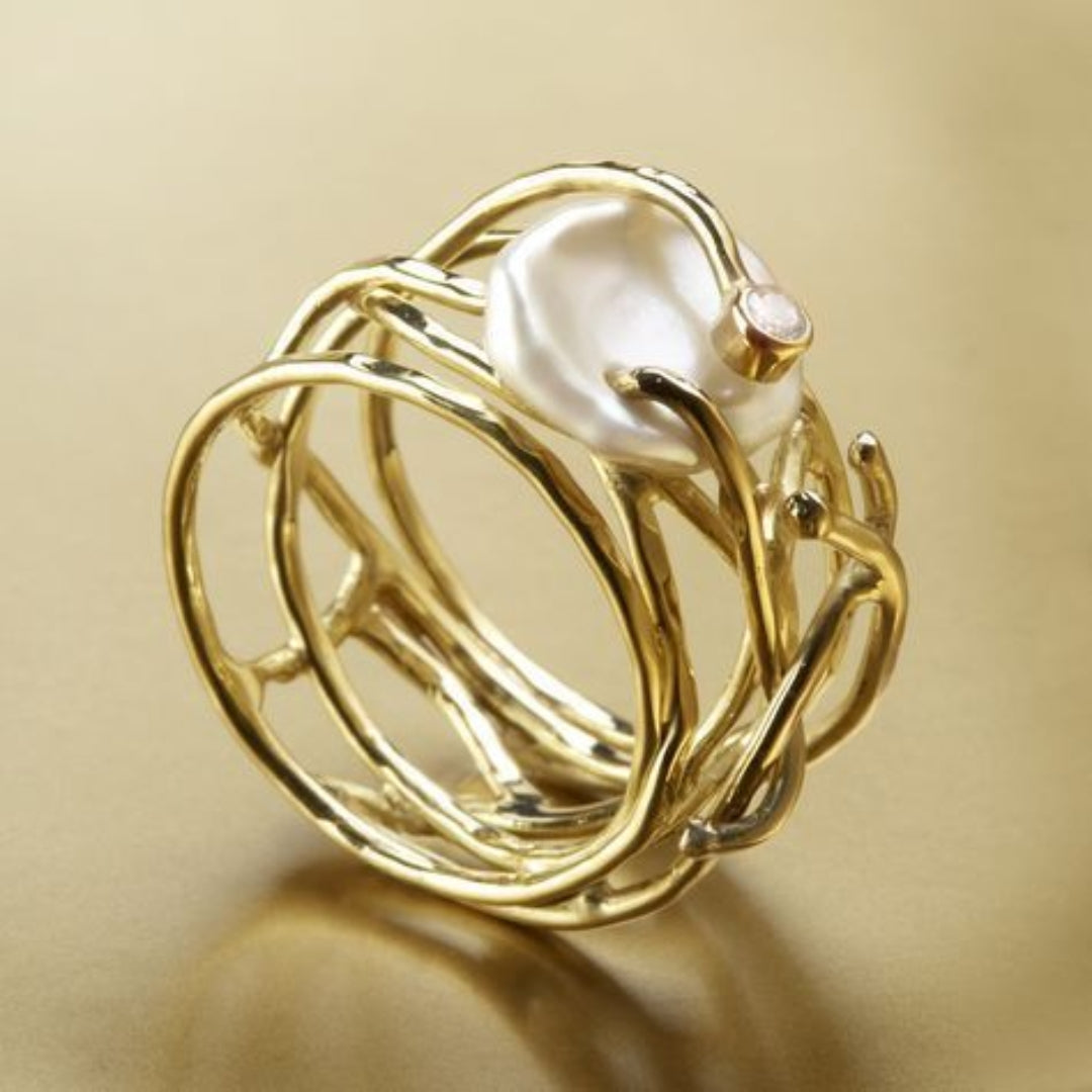 Samira - Thin Golden & Pearl Ring-Westeryn