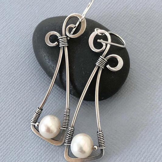 Vintage Pearl Earrings Made of Sterling Silver
