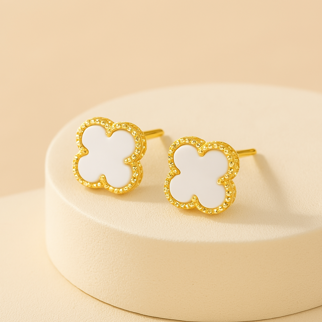Clover Leaf Earrings in Gold-Westeryn