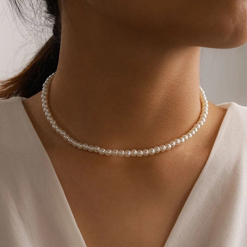 Pearl Pendant in Gold