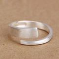 Adjustable Simple Silver Ring-Westeryn