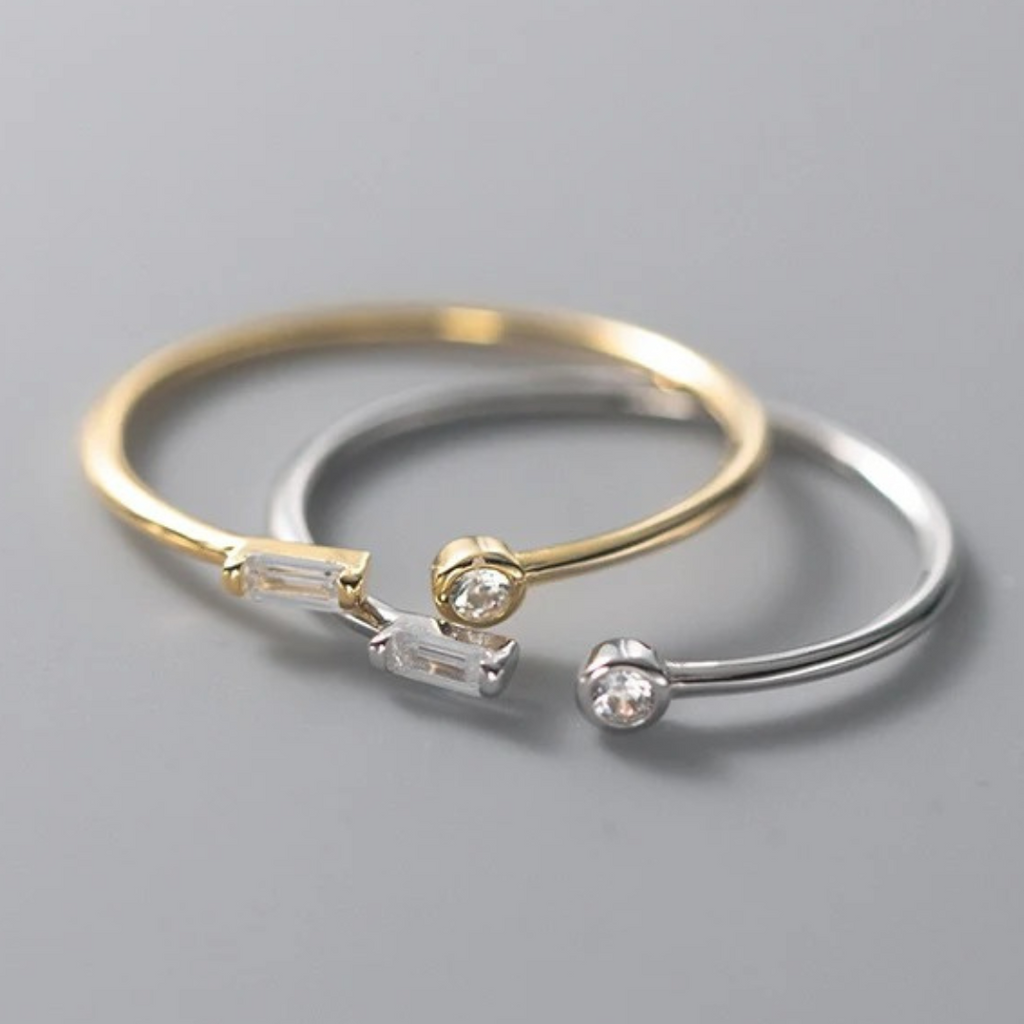 Adjustable Silver Ring with Beautiful Zirconium Stones-Westeryn