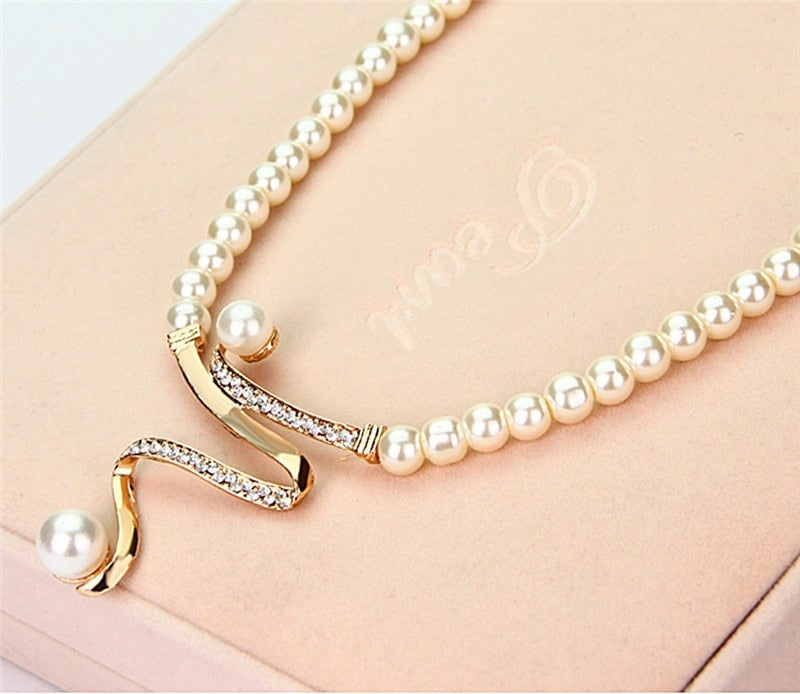 Natural Pearl Necklace + Earrings Set-Westeryn