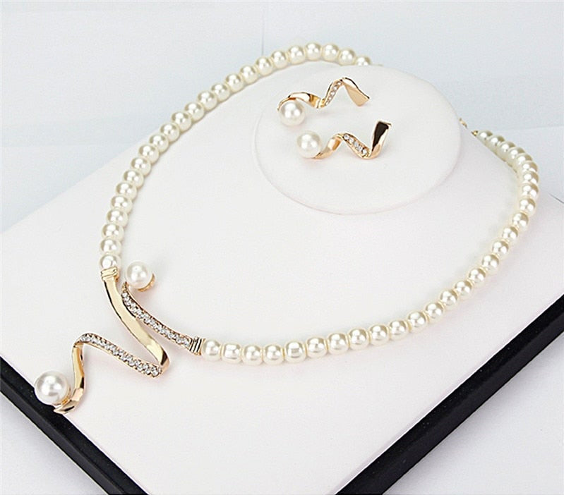 Natural Pearl Necklace + Earrings Set-Westeryn