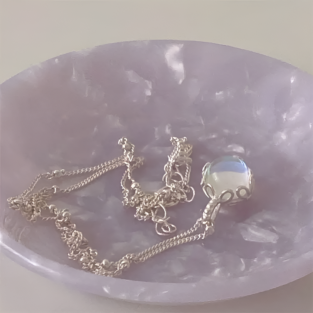 Moonstone Necklace - Round Cut Pendant-Westeryn