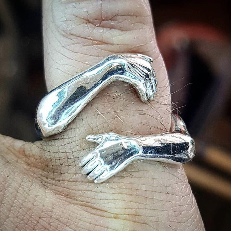Embrace Me Ring in Silver-Westeryn
