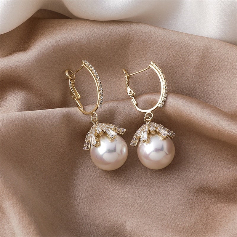 Malia Pearl Drop Earrings-Westeryn