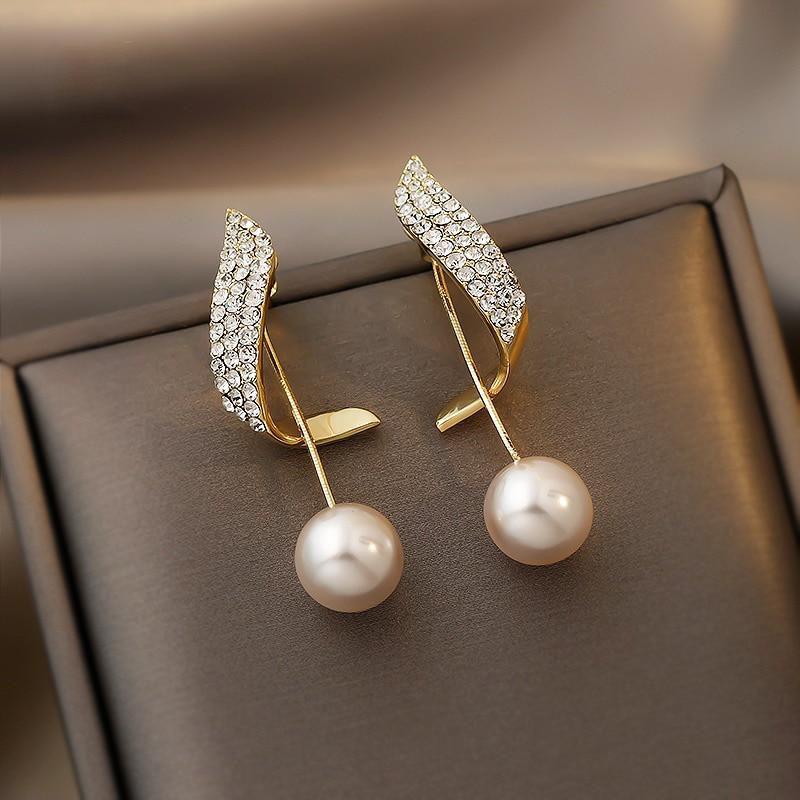 Exclusive Gold Pearl Earrings-Westeryn