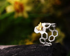 Elegant Adjustable Honeycomb Ring with 18k Gold Plating – MAEL-Westeryn