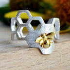 Elegant Adjustable Honeycomb Ring with 18k Gold Plating – MAEL-Westeryn