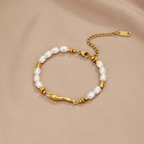 Love freshwater pearl bracelet-Westeryn