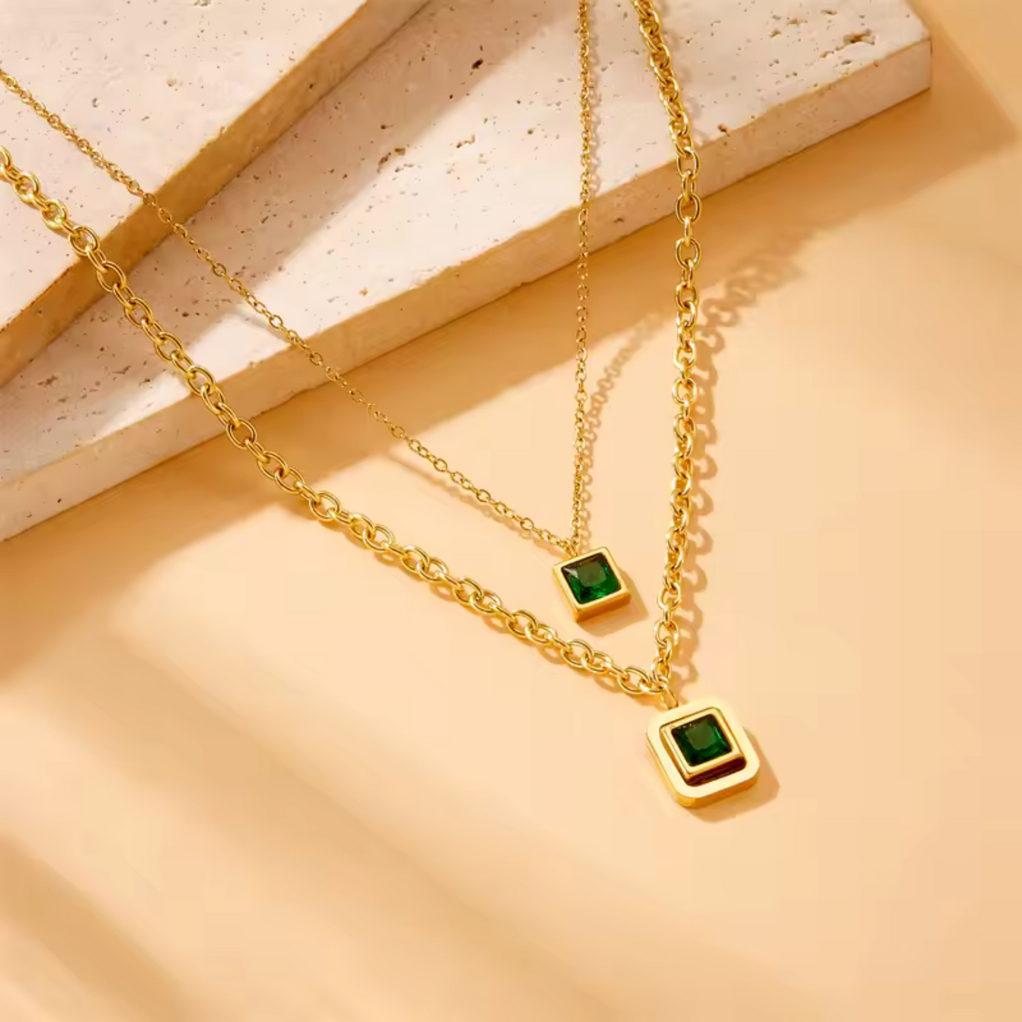 Nyra Valemire Necklace Set