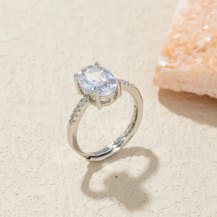 Moonstone Ring – Oval Cut Natural Moonstone-Westeryn
