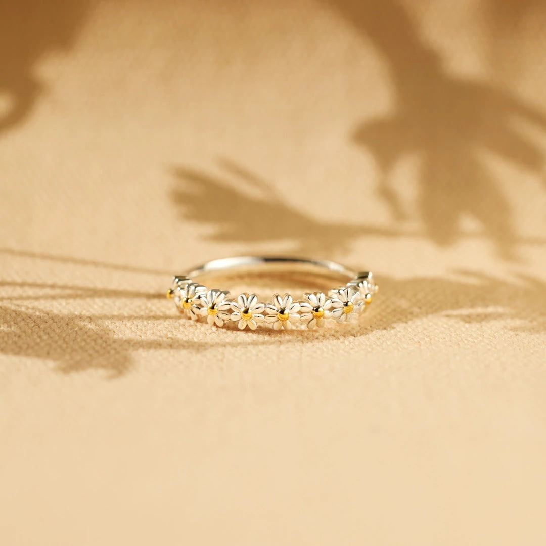 Garden - Luxurious Flower Ring-Westeryn