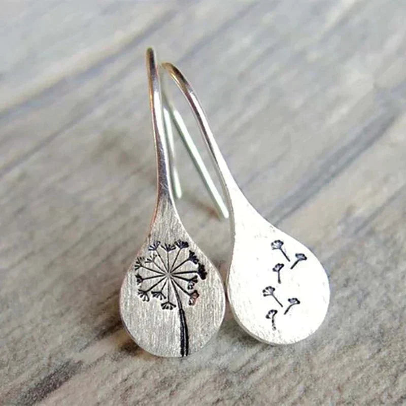 Vintage Silver Flower Earrings-Westeryn