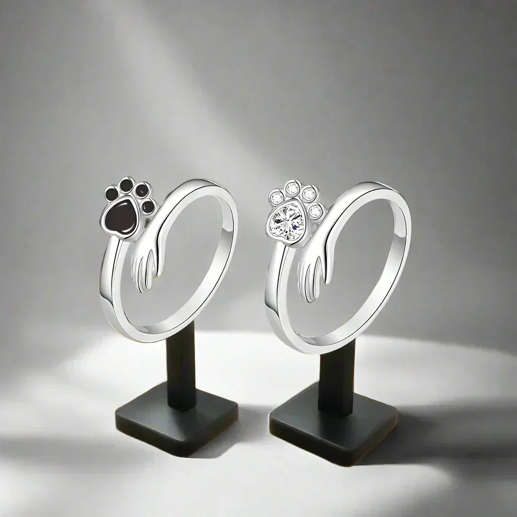 MARA – Elegant adjustable ring made of 925 sterling silver with handcrafted hand and paw motif