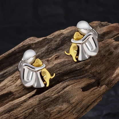 NURI – Elegant Bicolor Hugging Stud Earrings in Silver & Gold for a Stylish Look