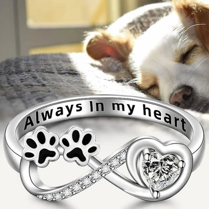ARINA – Charm Paw Ring with Heart and Infinity Design, adorned with Sparkling Zirconia for Special Accents