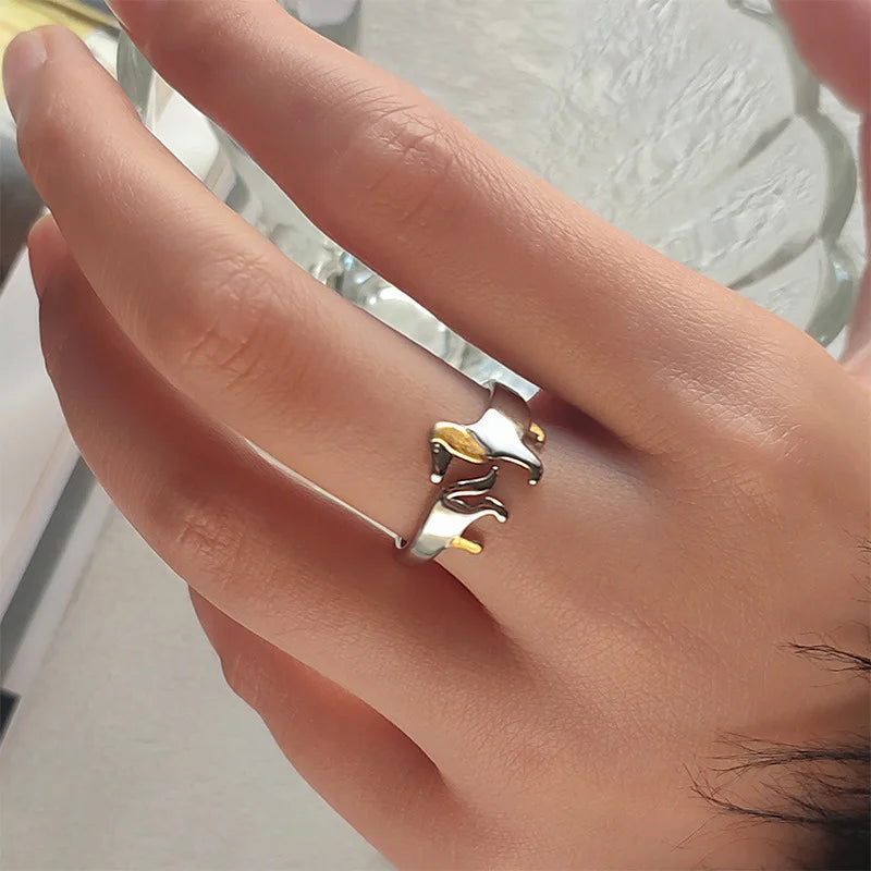 REYA – Elegant Adjustable Dachshund Ring Made of High-Quality 925 Sterling Silver