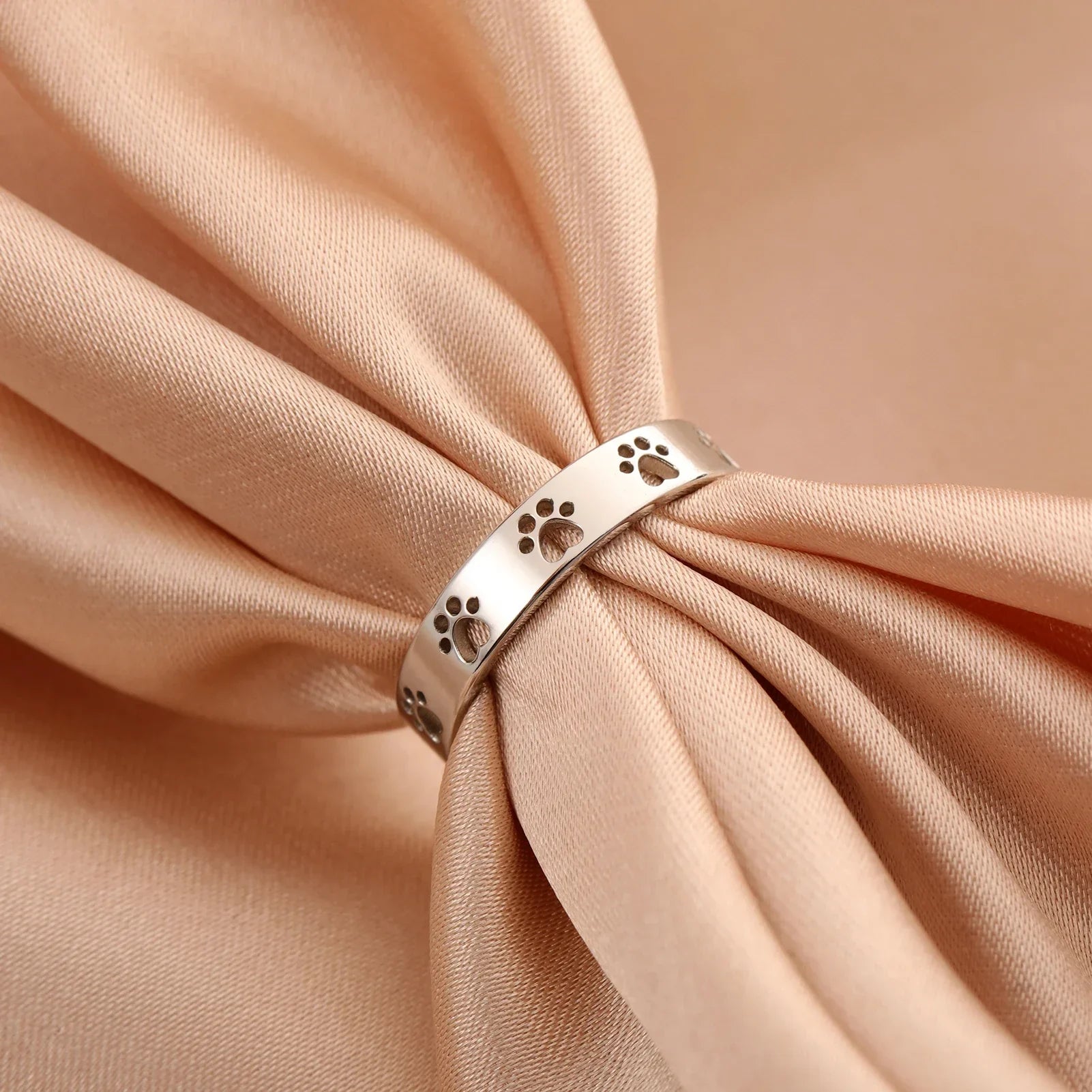 Whispering Petals Ring-Westeryn