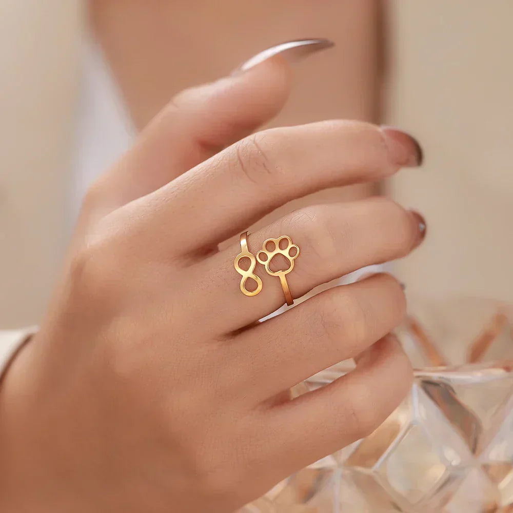 AYLA – Elegant Adjustable Infinity Paw Ring Made of High-Quality Stainless Steel-Westeryn