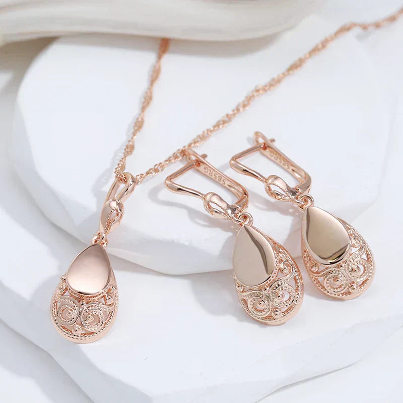 Merle Dangle Earrings-Westeryn
