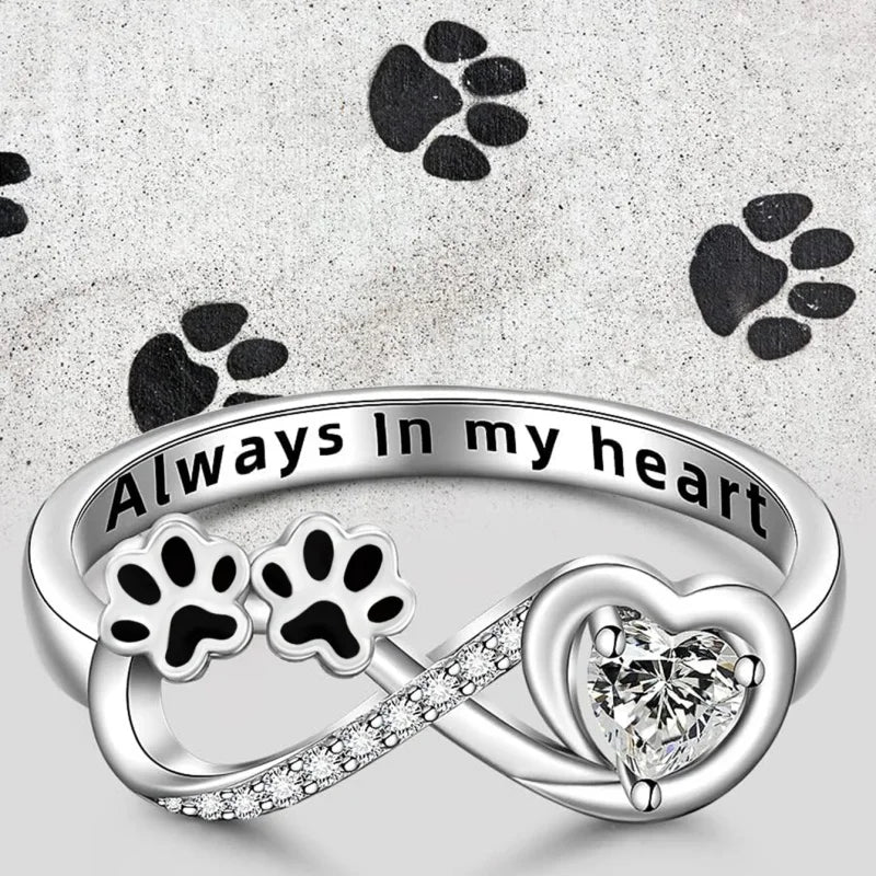 ARINA – Charm Paw Ring with Heart and Infinity Design, adorned with Sparkling Zirconia for Special Accents-Westeryn