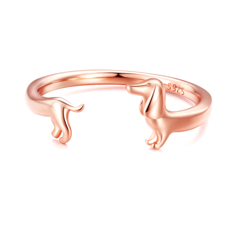 PEPI – Customizable Dachshund Ring in Stylish Wrap Design
